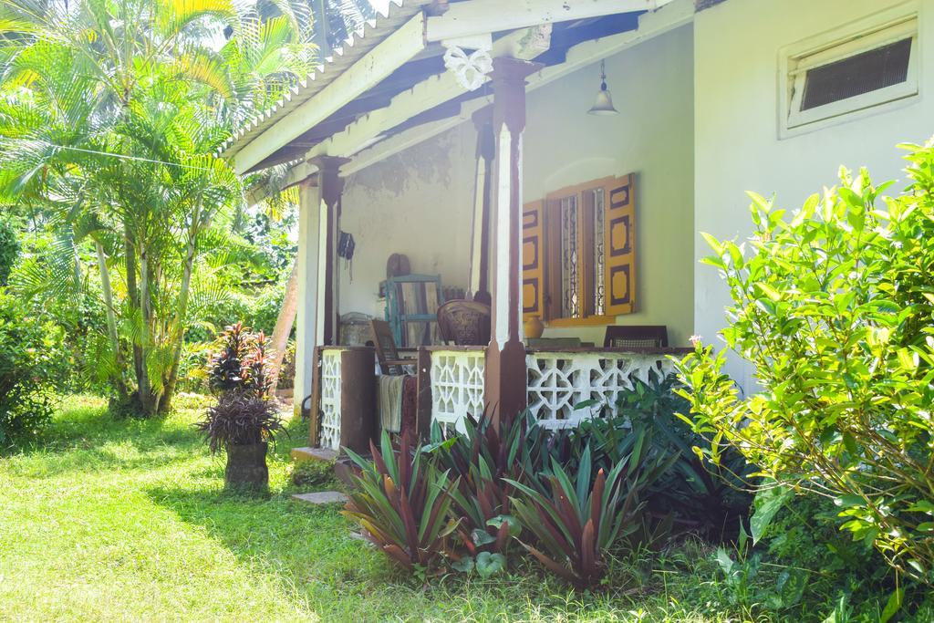 Shammie Guest House Hikkaduwa Exterior photo